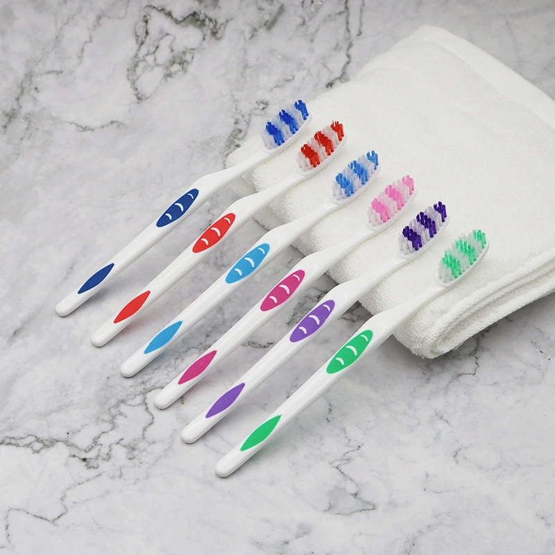 OEM Eco-Friendly Nylon Bristle Adult Personal Care Travel Toothbrush