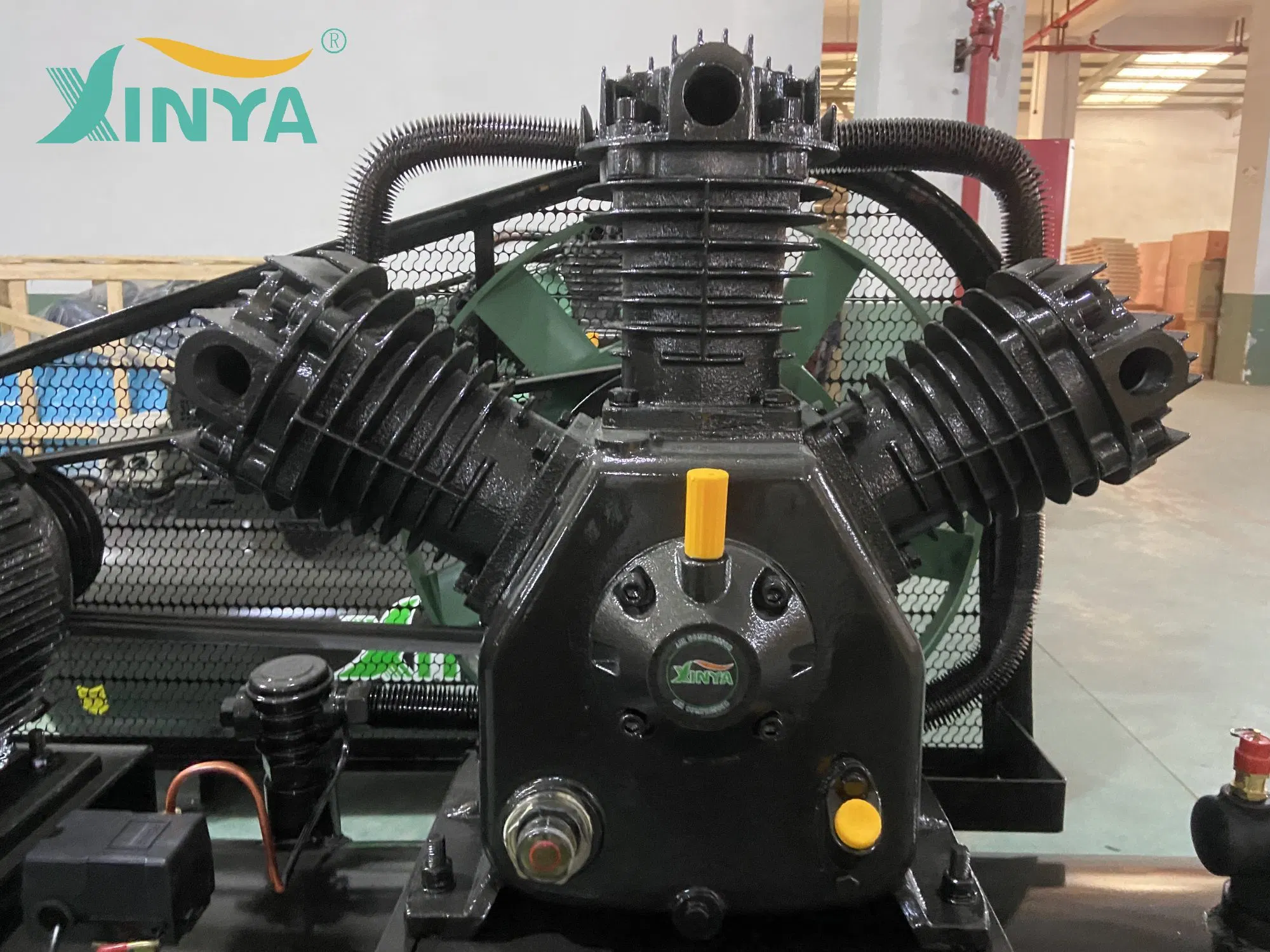 Xinya 50liter Air Compressor Tire Car Industrial Large Gas Machine