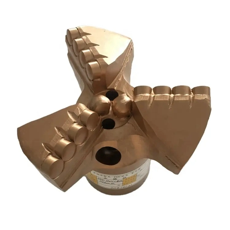 PDC Drag Bit PDC Drill Bit 3 Wing 4 Wing 5 لقمة السحب المجنح