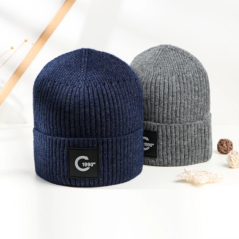 2022 New Wholesale/Supplier Leather Label Decoration Warm Winter Knitted Beanie Hats Keep Warm Ski Cap