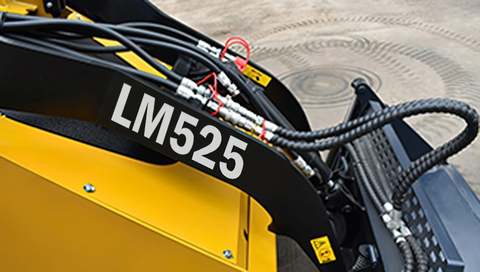 China Lugong Lm525 Mini Hydraulic Cylinders Loader Skid Steer with Shovel for Farm CE EPA