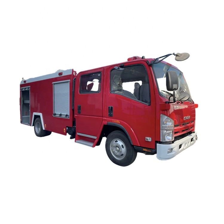 Exported to Chile Euro 4 Engine 4X2 1suzu Japan Chassis 4000liter Fire Truck 1200gallons Water Fire Engine Cheap Price