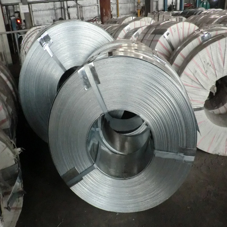 Tiras de SS400 0,85mm carbono laminado en caliente muelle plano bobinas de acero