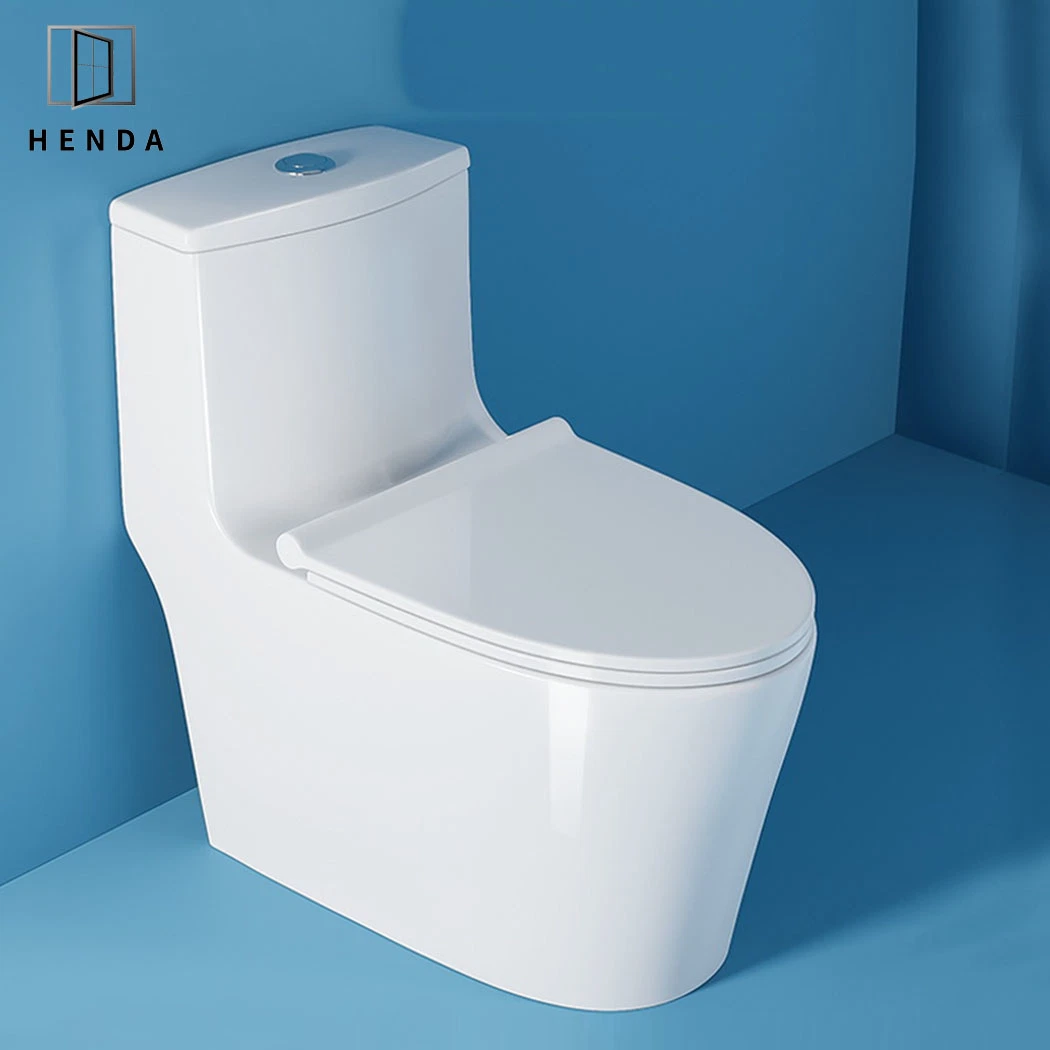 P-Trap de style européen petite toilette est assise salle de bains céramique deux pièces WC toilettes sanitaires de toilette de toilettes à vendre