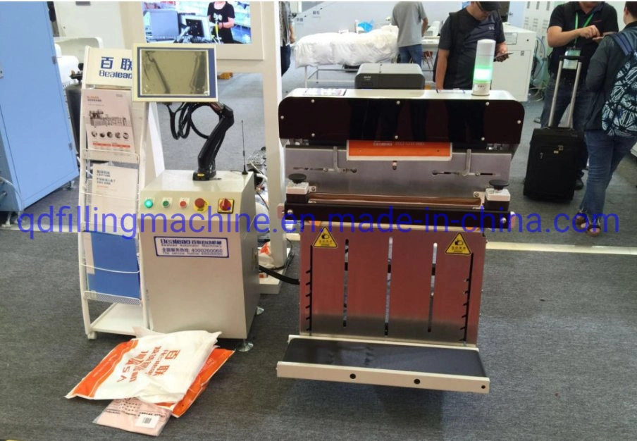 Small Size Autonatic Bag Filling Sealing Packing Machine for Express Delivery