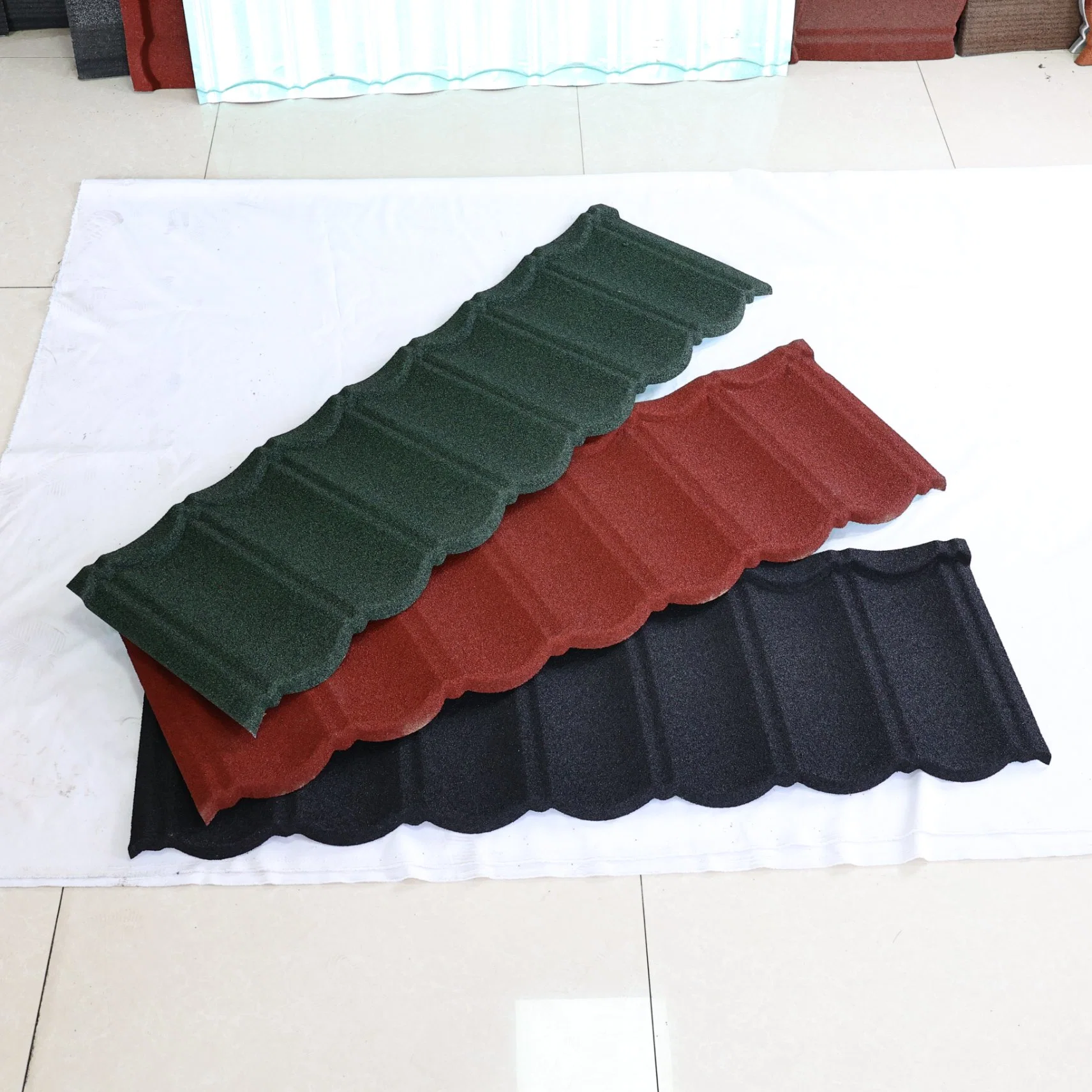 Roofing Construction Materials Decoration Sheet Building Materials Al-Zinc & Stone Coating Metal Roof Tile