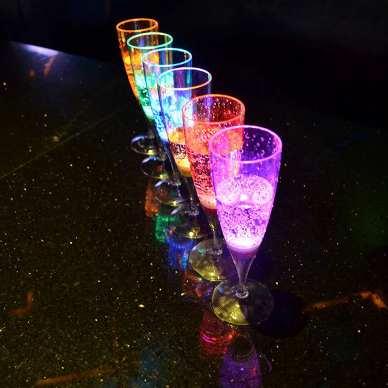 Club Party Champagne Cup Wine Glass Drink LED Cup Low Price Cup