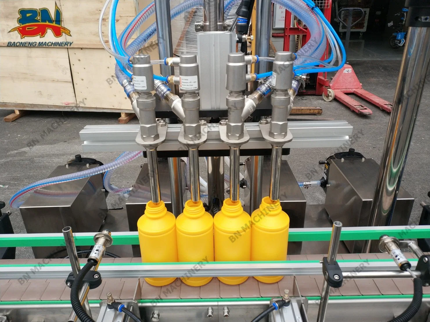 Auto Bottle Liquid Filling Machine with Capping Sealing Equipment