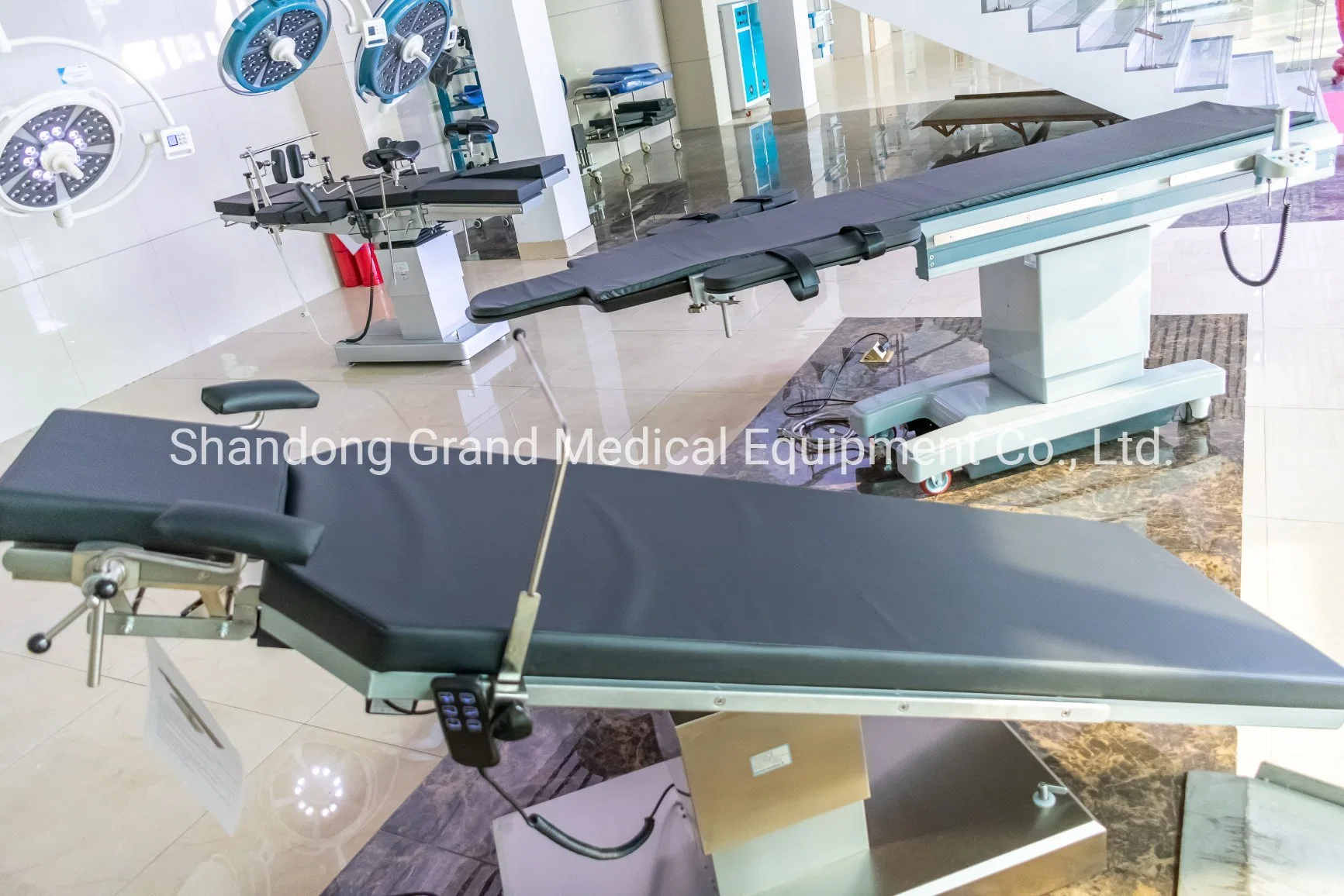 Hospital Equipment Advanced Medical Ophthalmic Electric Surgical Bed Ot Operation Table