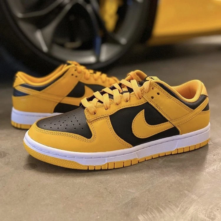 Men Yellow Black Nike Dunk Sb Low Casual Nike Shoes