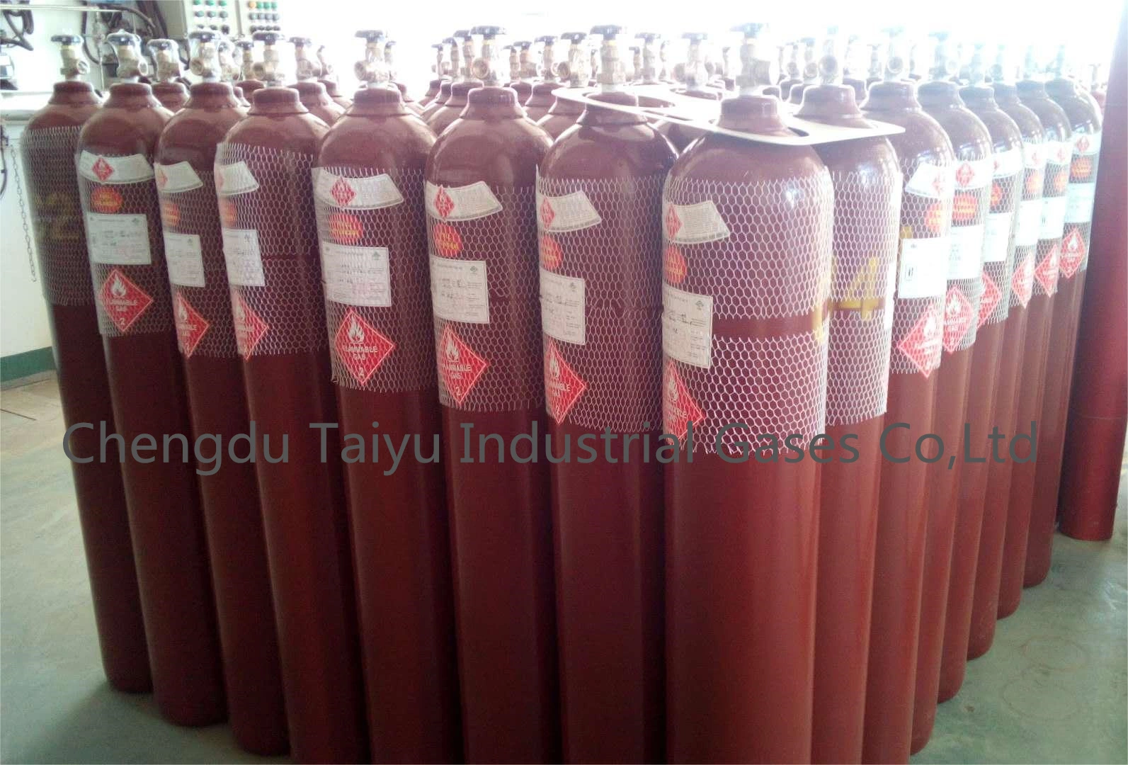 Manufacturer Hot-Selling Industrial Grade 99.9% / 99.9% / 99.999% CH4 Methane Gas