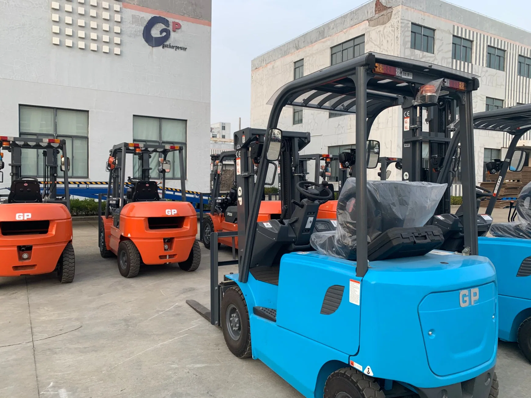 3500kg Telectric Forklift with American Curtis Controller and DC Drive Motor