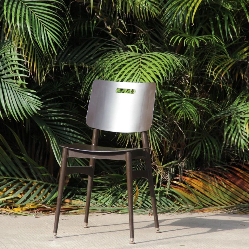 Leisure Restaurant Stackable Metal Leg Plastic Dining Set Garden Furniture Outdoor Chair
