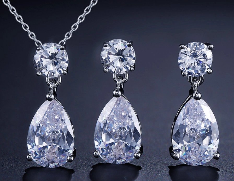 Women's CZ Pendant Necklace CZ Teardrop Jewelry Set Fashion CZ Necklace Fashion Jewelry Fashion Pendant Gift Necklace Set Bridal CZ Jewelry Set