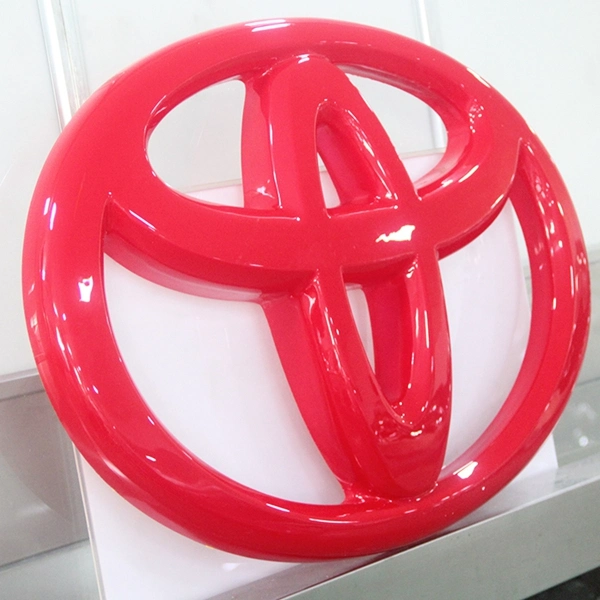 Acrylique rouge grande pancarte au logo de voiture de la publicité