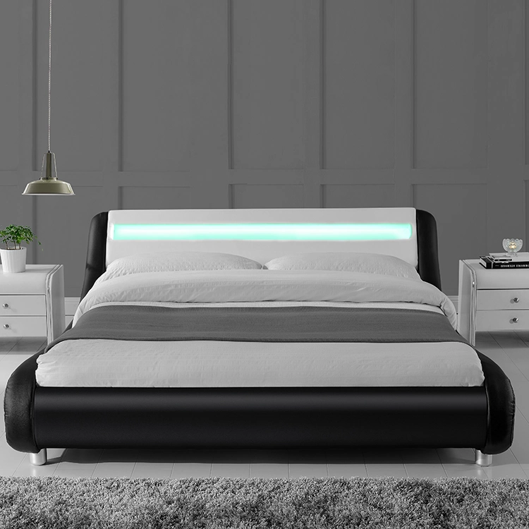 سرير بحجم مزدوج / ملكي من الجلد الاصطناعي بتصميم PU من Willsoon Furniture 1140-1 مع ضوء LED