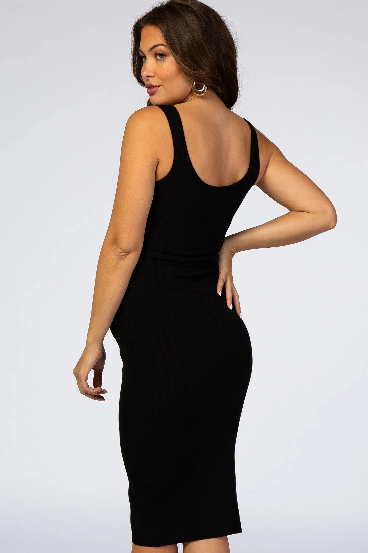 Black Sleeveless Fitted Maternity Dress