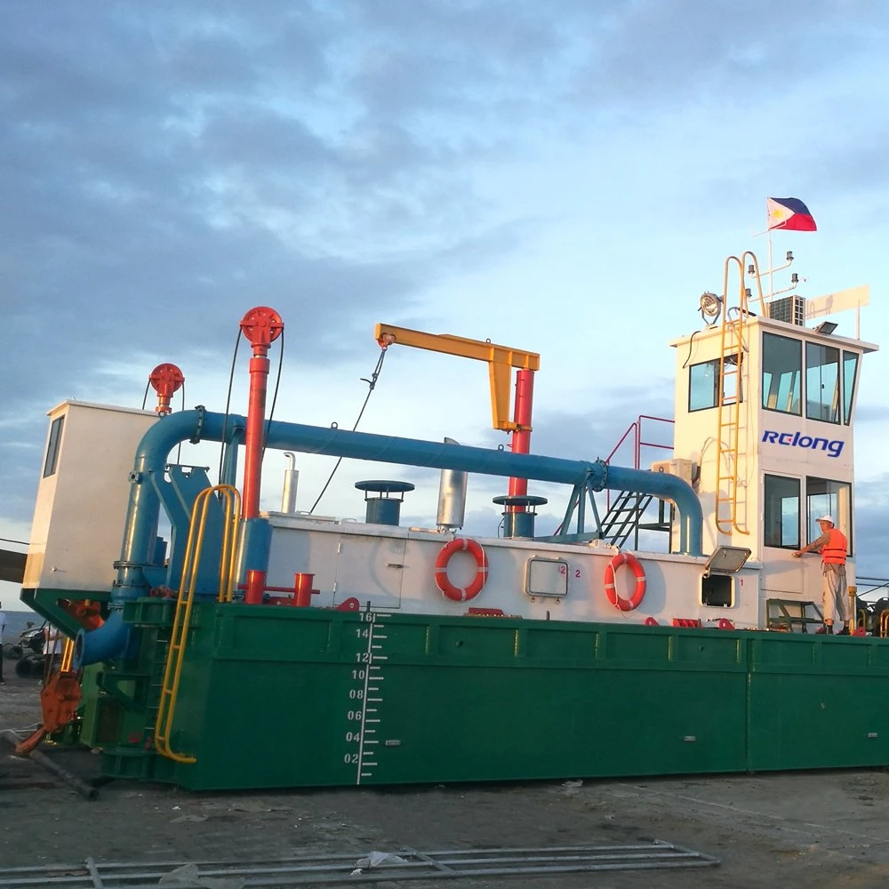 Drague à succion hydraulique à coupeuse d'eau de rivière Étang maritime intérieur Mer Pompe à sable Vendre Vase Drague Vaisseau Minier Côte Gravier CSD Usine de seaux sous-marins