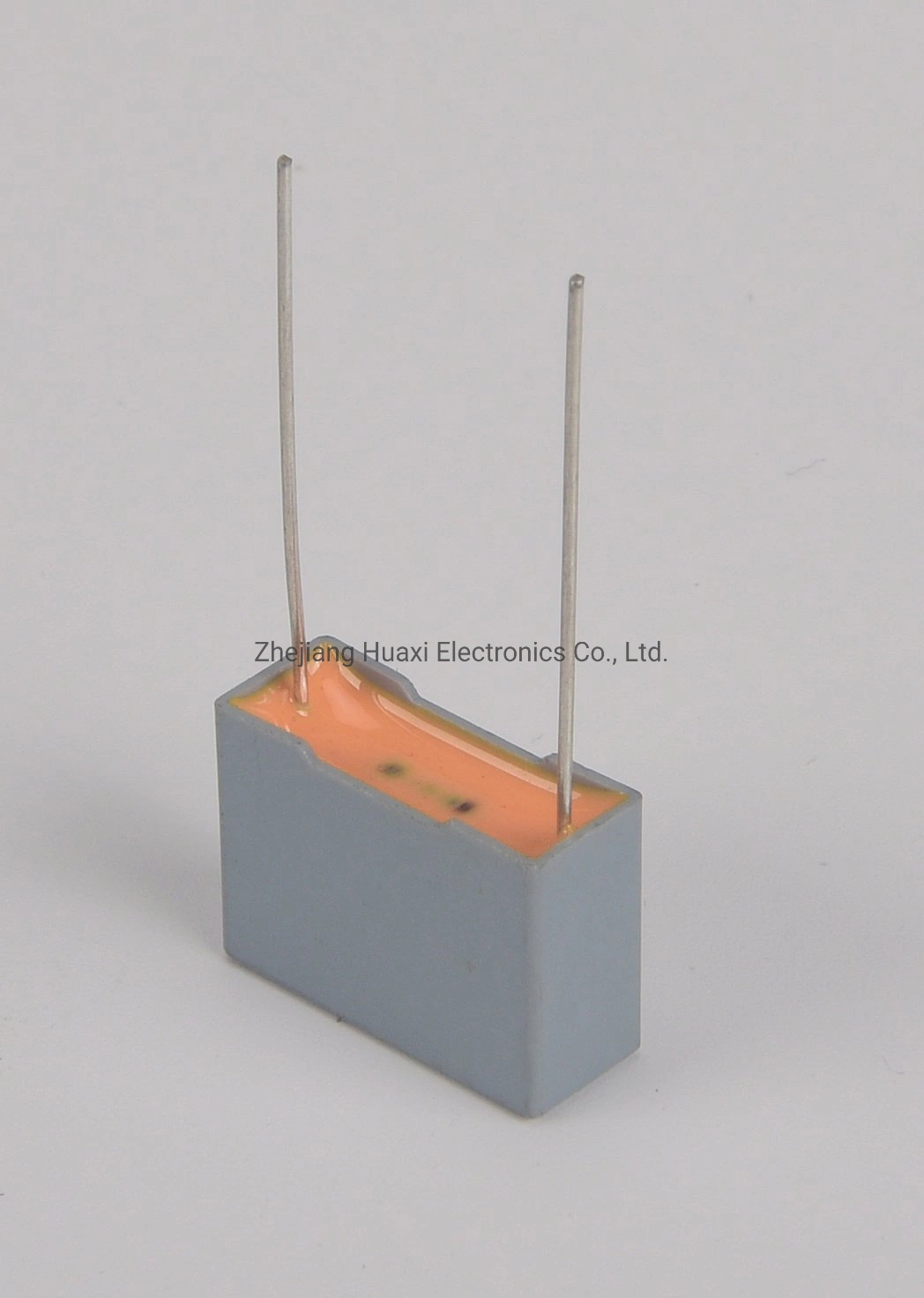 High quality/High cost performance  Metallized Polyester Film Capacitor X2 104/1000V P15 8um