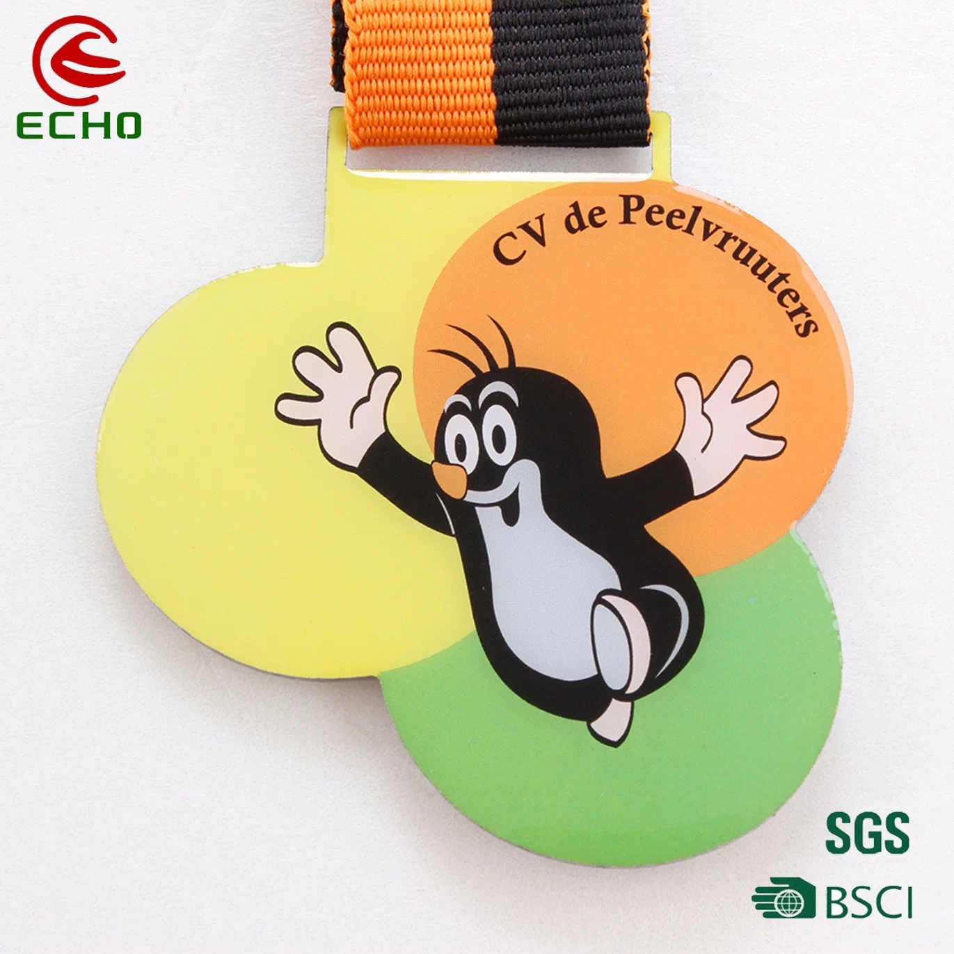 Commerce de gros trophée de la Coupe sport métalliques personnalisées médaille