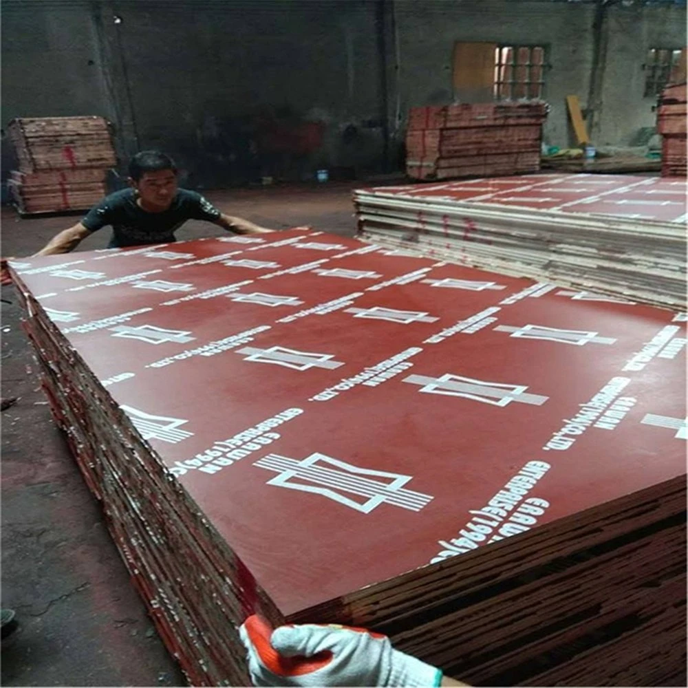 Kazajstán rojo de 18 mm en el mercado de madera dura película Core WBP la película de cola que enfrenta la madera contrachapada