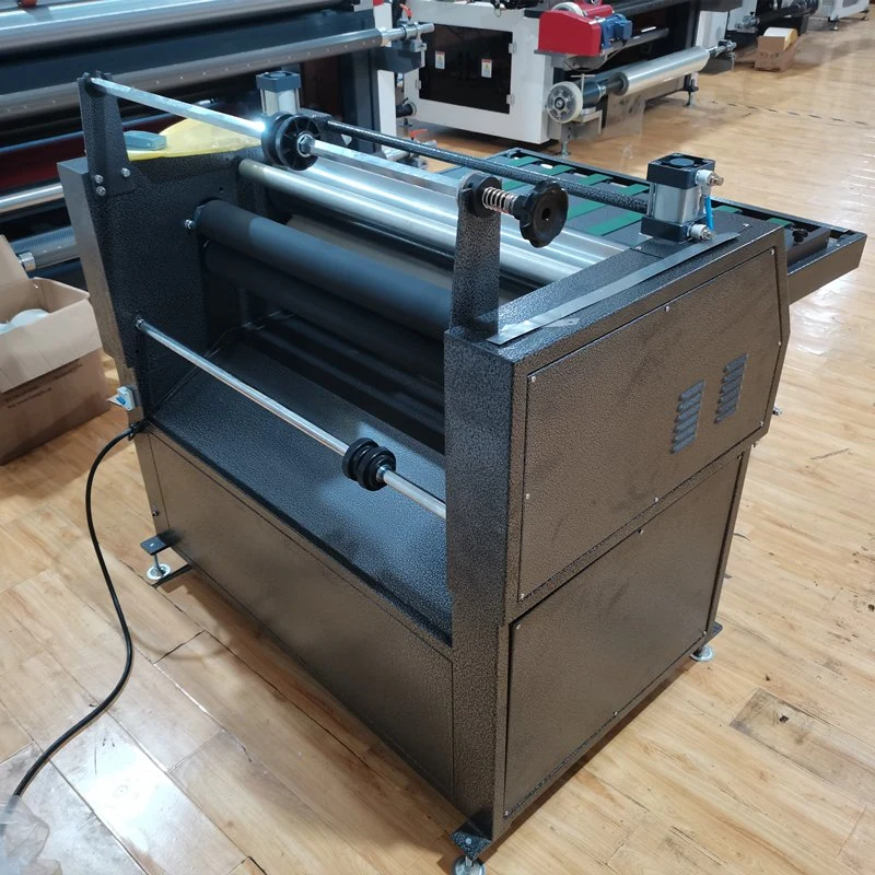 AC220V 50/60Hz 4kw Film Laminator Roll to Sheet Laminating Machine