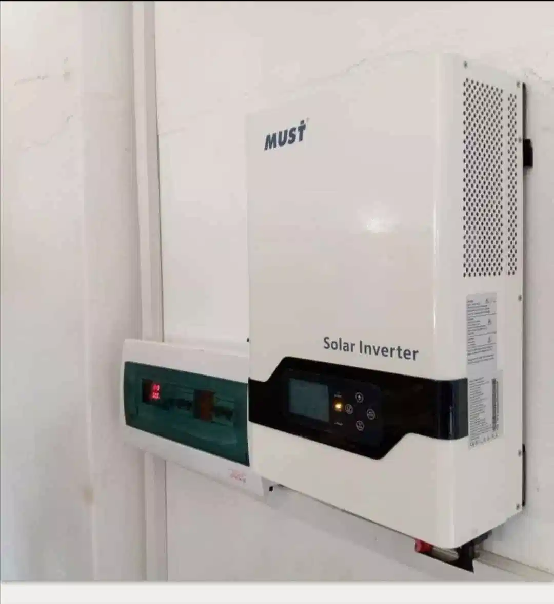 DC to AC Inverter for Hybrid Switch Automatically