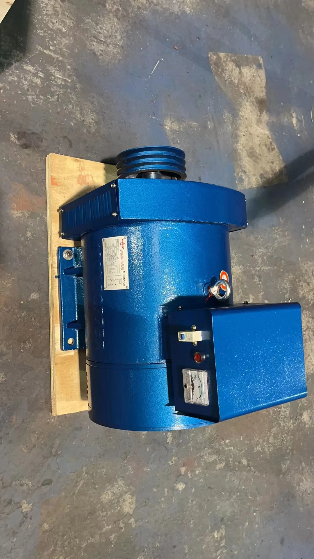 230V Dynamo St-15 15kVA 3kw 5kw 7.5kw 10kw 12kw 15kw 20kw Single Phase Alternator for Welding and Illumination