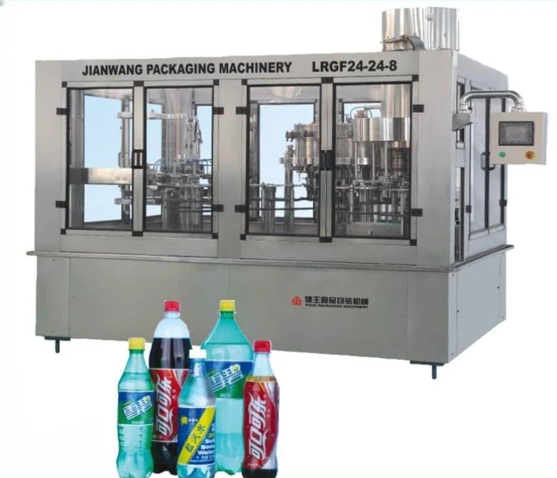 Ligne de production pour tous types de machines de remplissage et d'étiquetage d'eau en bouteille.