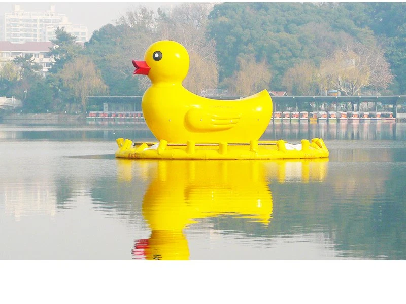 Gigante dique flotante de fibra de vidrio con forma de Pato Amarillo para el parque acuático al aire libre