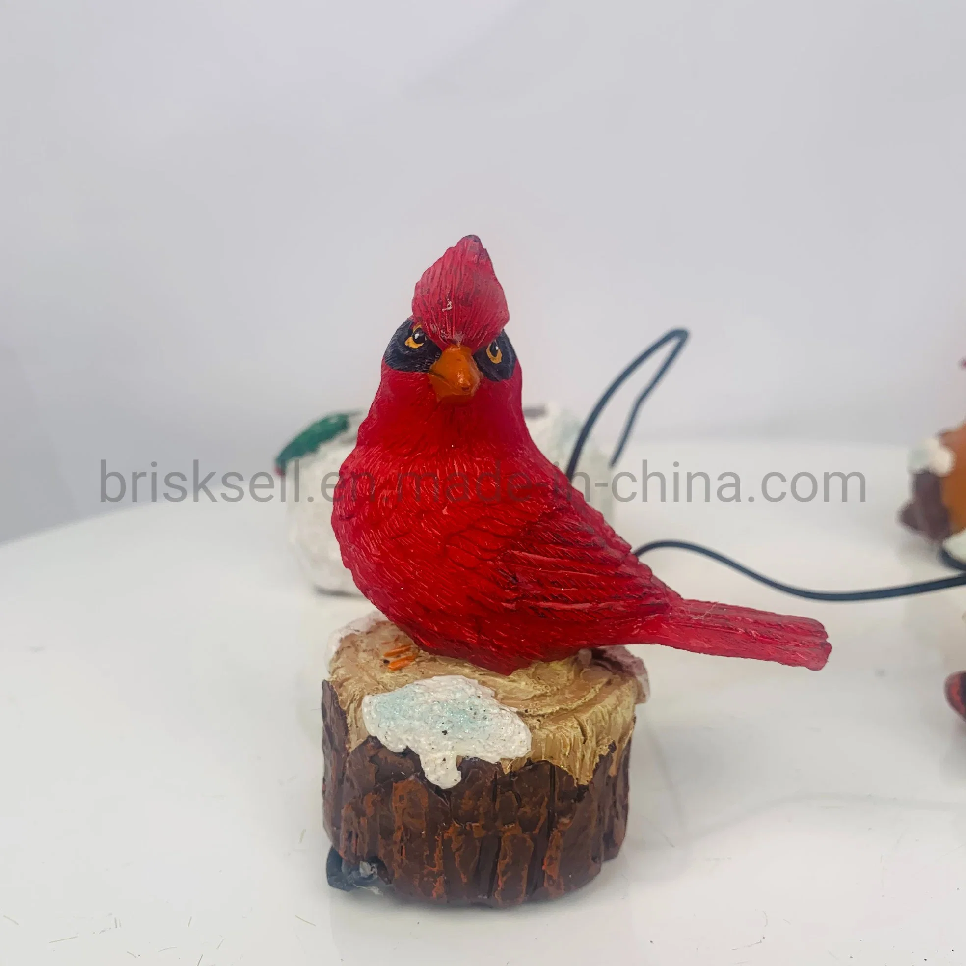 Resin Solar Power Memorial Red Birds Statue Outdoor Garden Decoration