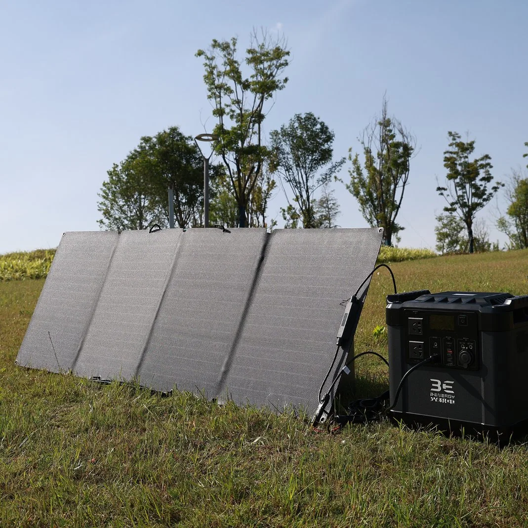 Larger Capacity Portable Outdoor Emergency Solar Inverter Lithium Battery Energy Storage UPS Power Supply