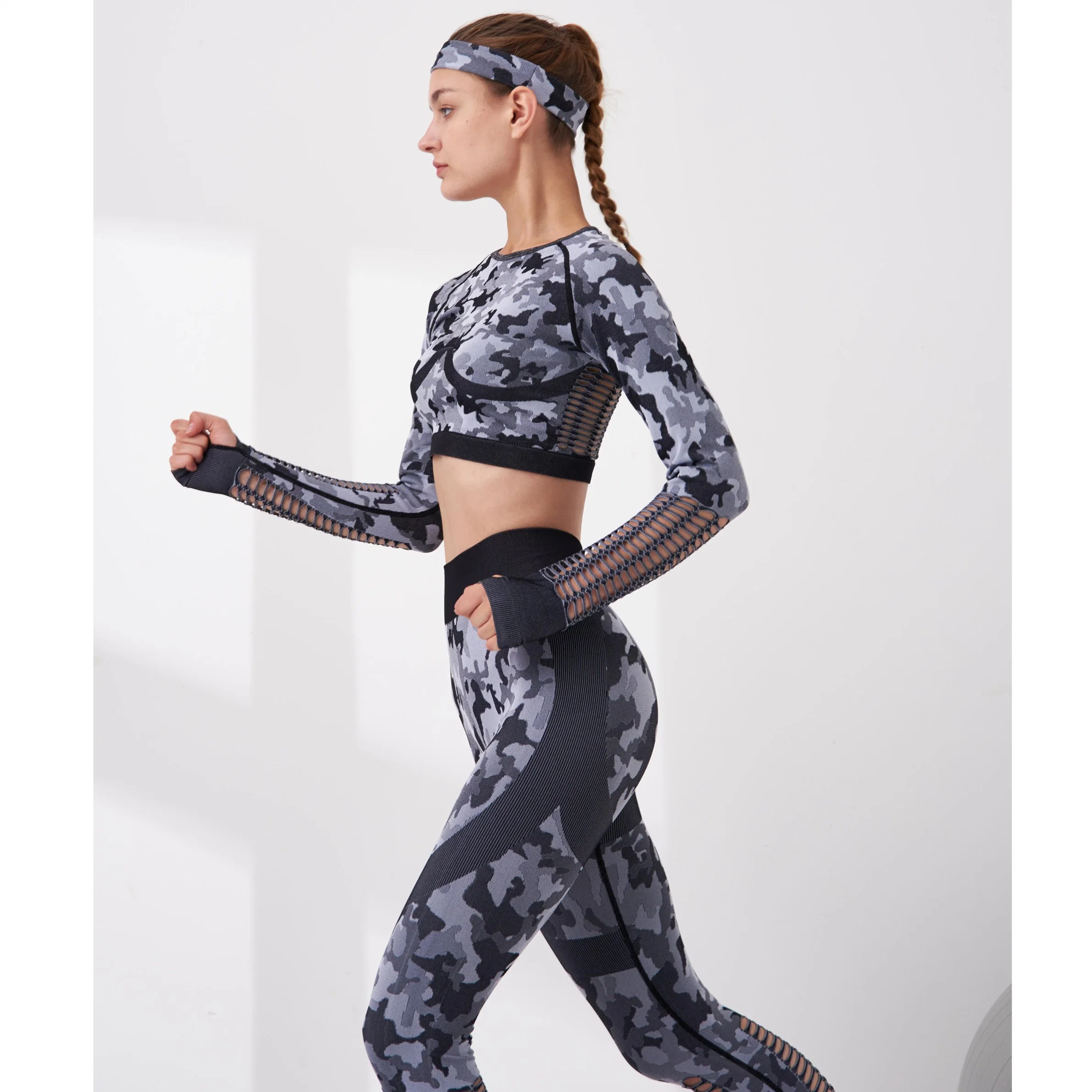 Individuelle Hollow Out Camo Frauen nahtlose Yoga-Sets