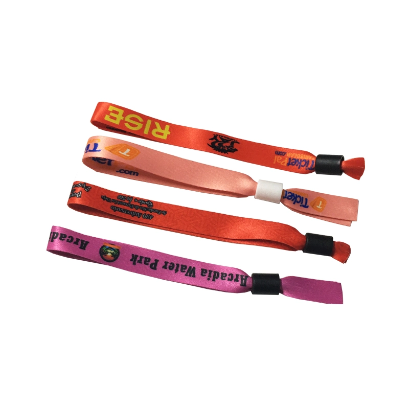 عيدان من تصنيع المعدات الأصلية (OEM) Free Sample Customize Logo Bracelet Fabric Festival Sublimation Wrband