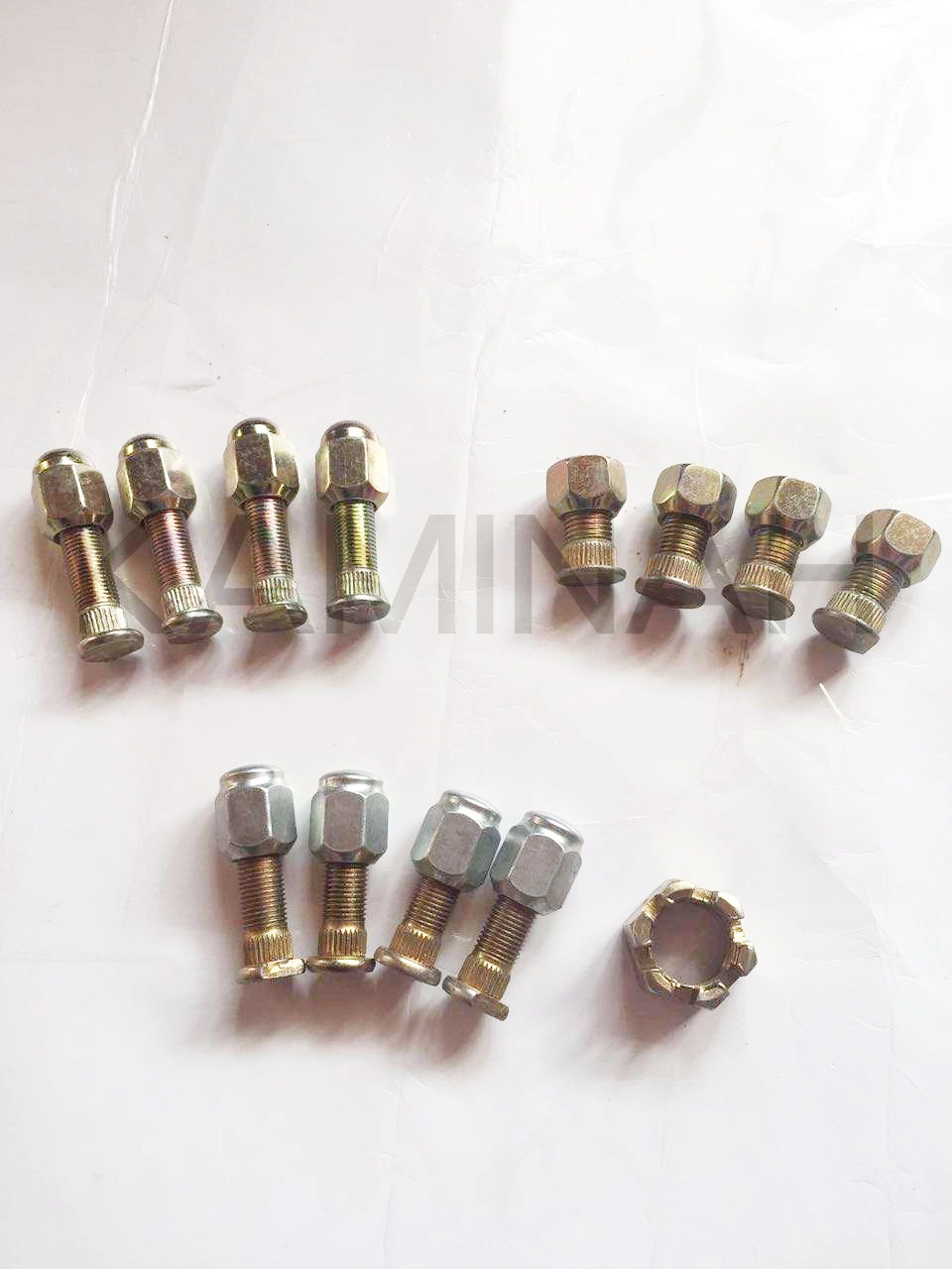 Parts of Tricycle Gasoline Tricycle Parts Bolt Nut of Rear Brake Hub