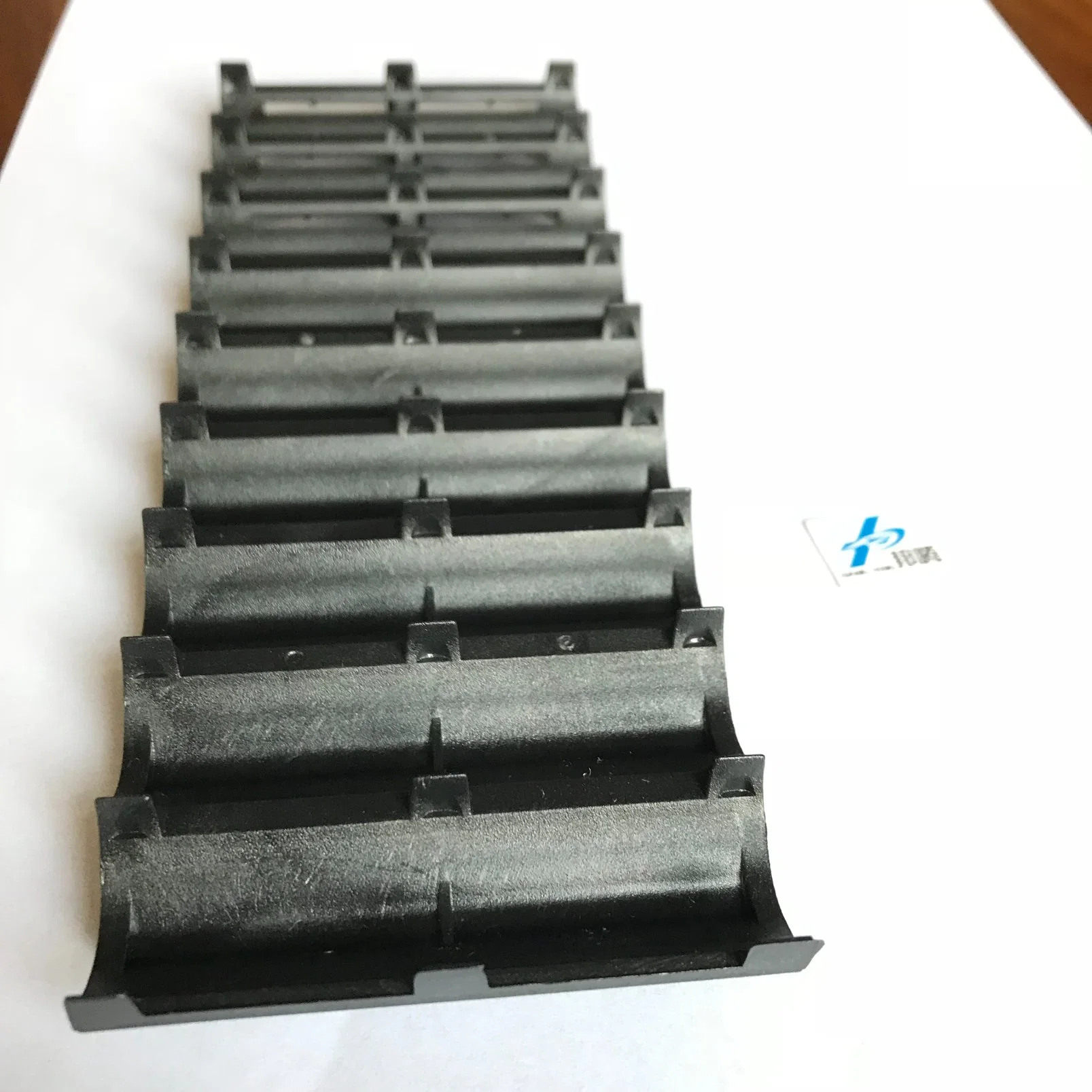 Customized Lithium Ion Battery Holder Cylinder Cell Battery Packing Line Lab Research 18650