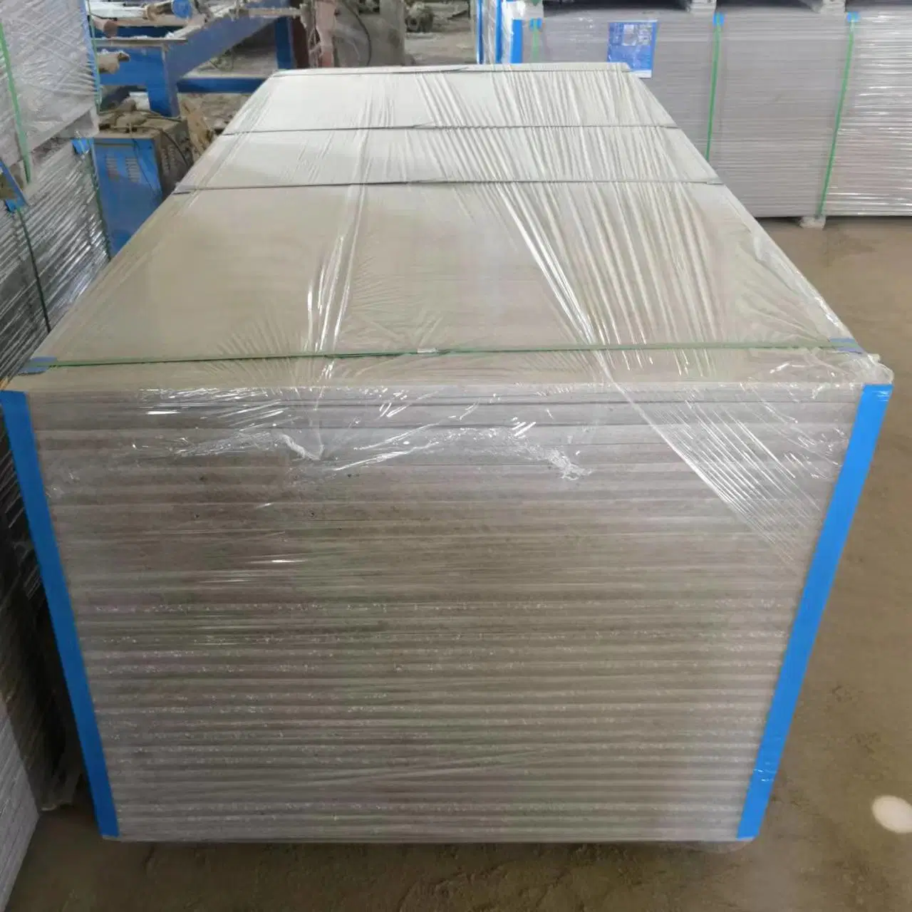 High Performance 12mm 20mm Asbestos-Free Fiber Cement Board for Suspended Ceiling Materials