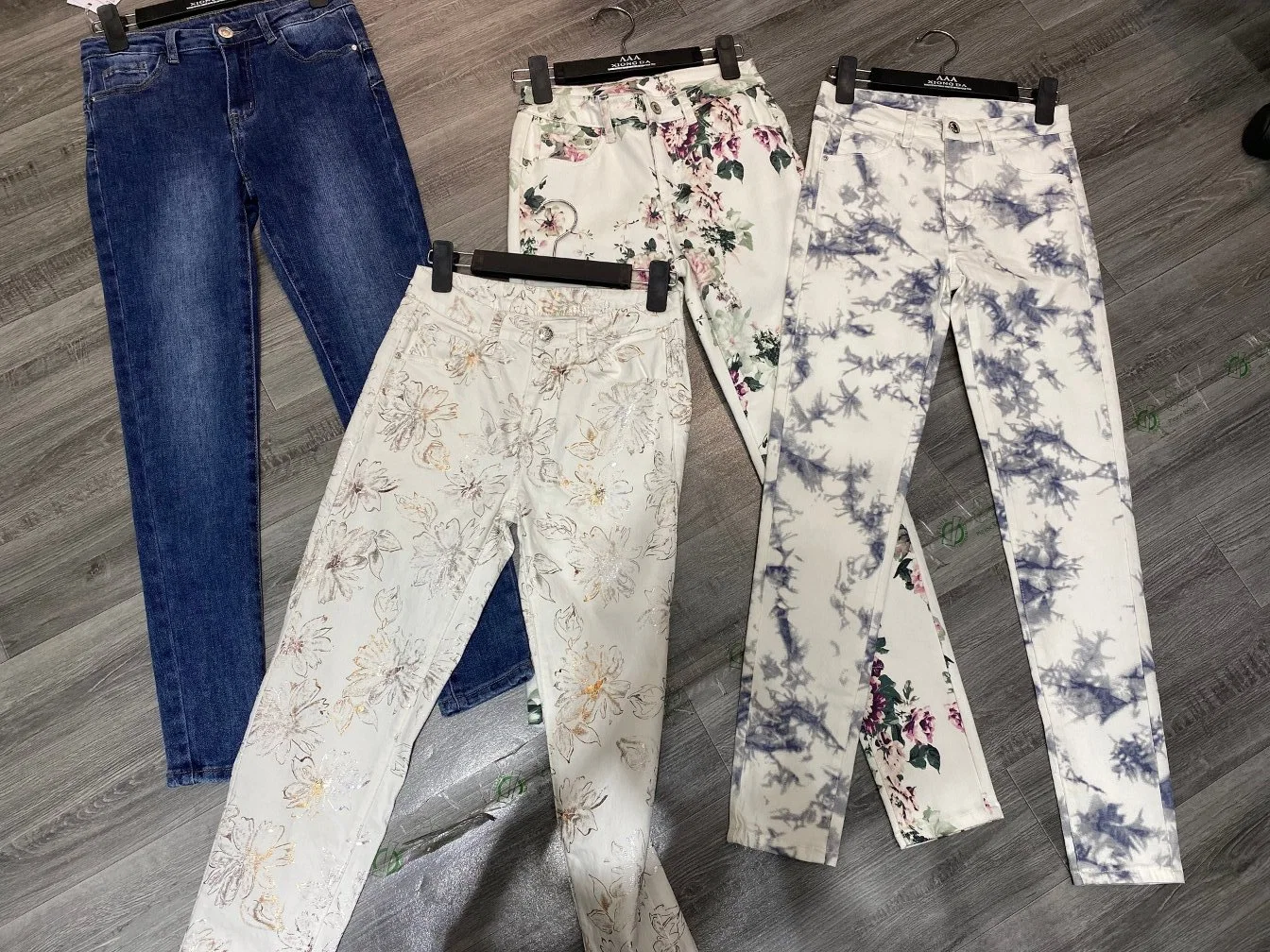 Custom Skinny cintura alta mujer pantalones Denim Jeans al por mayor jeans de mezclilla de bordado de impresión