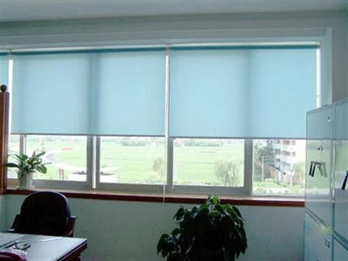 PVC Fibre verre Roller Curtain tissu PVC Fibre de verre recouvert de PVC