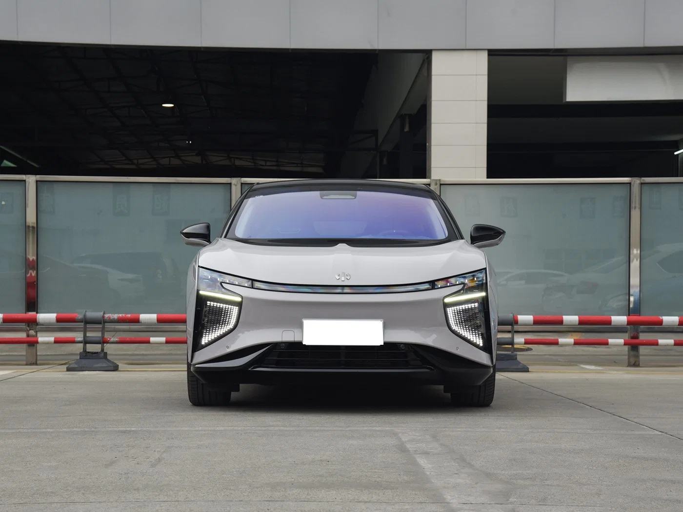 Gaohe New Energy Automobile Hiphi X Chuangyuan Serie Fahren Sie weit Reines Elektrofahrzeug