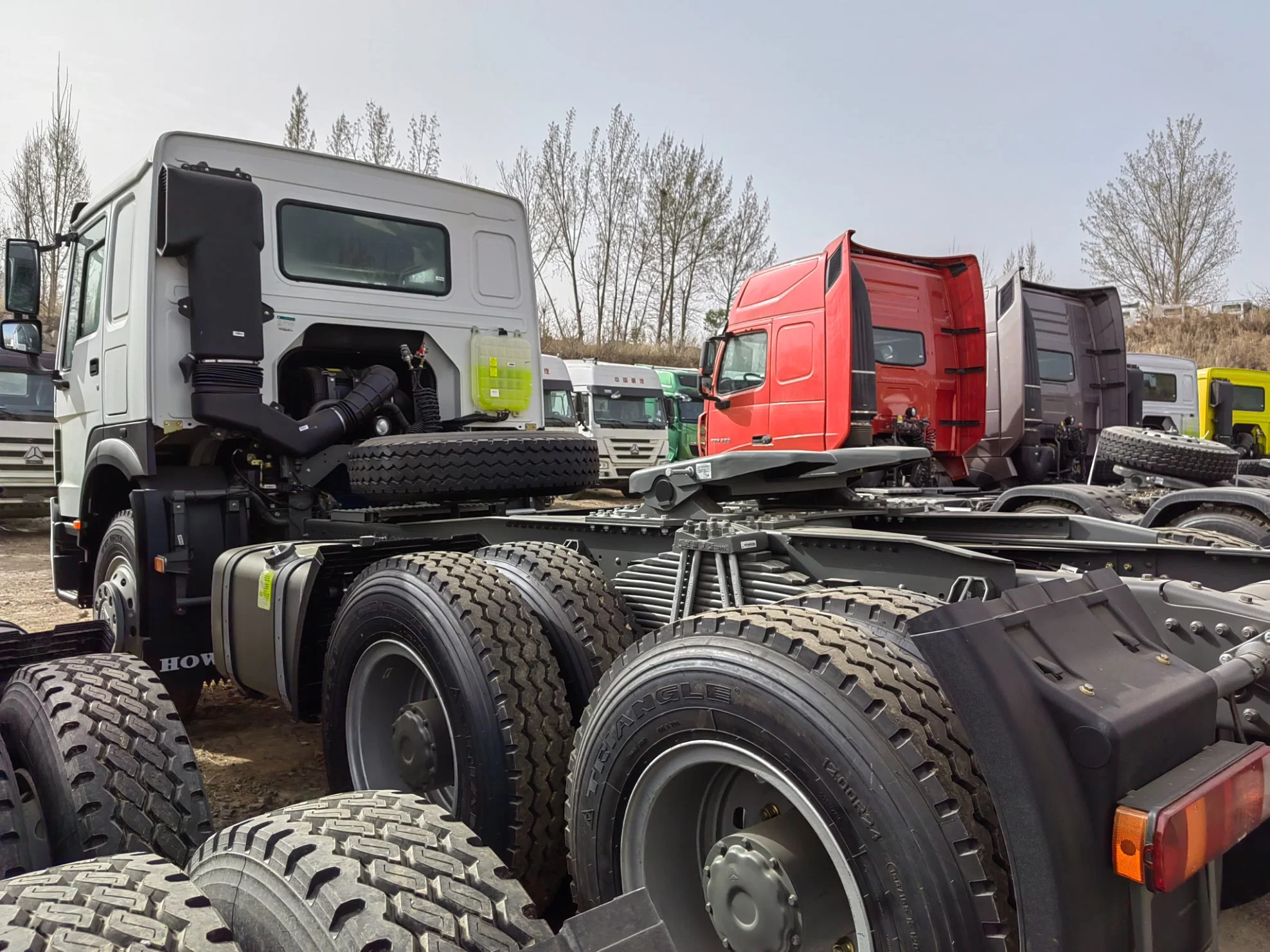 371HP Engine Sinotruk HOWO سعر رأس الجرار