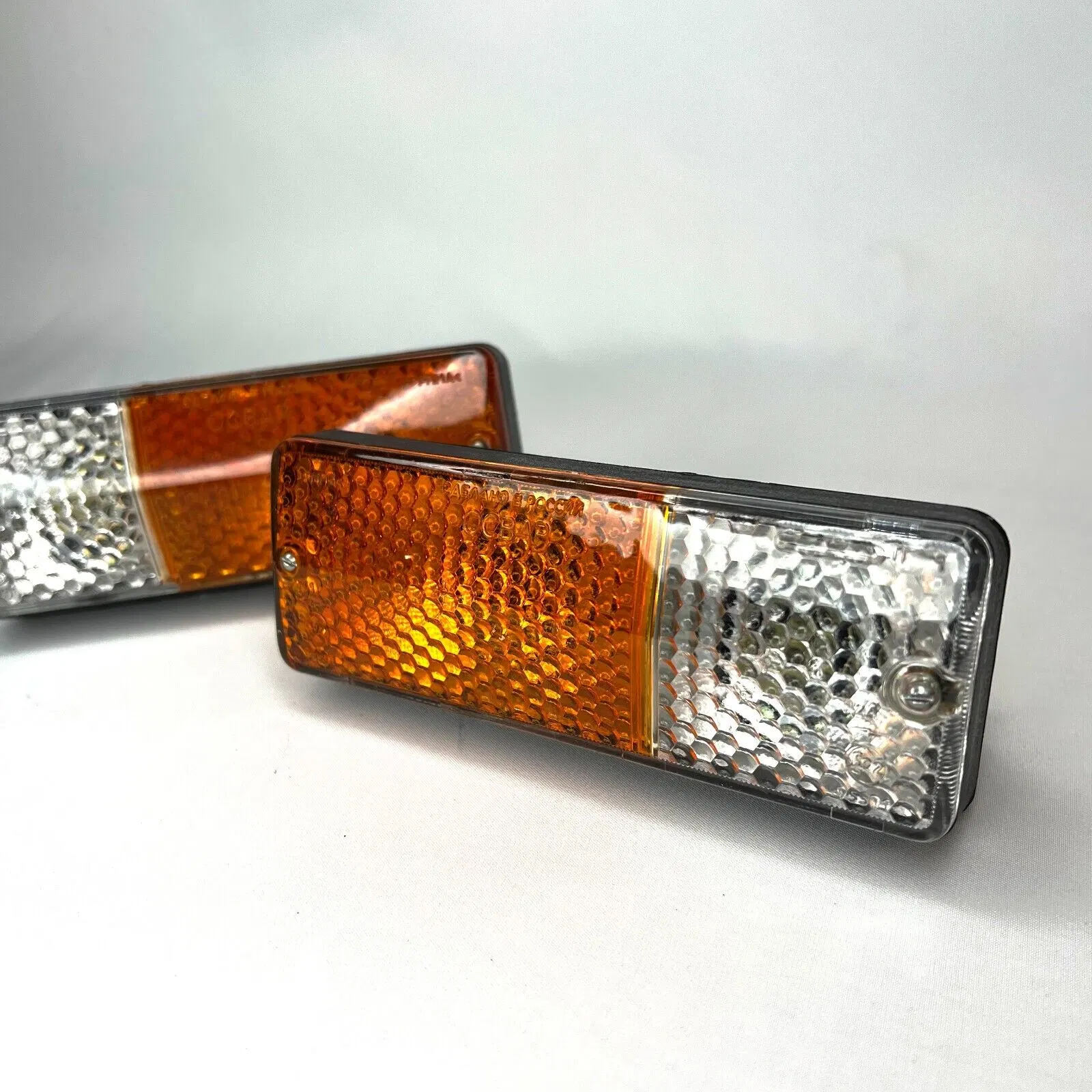 Lada Headlights, Side Lights, Signal Lamp, Front Lamp, Corner Turn Light 2103, 2106, 2121 Niva 4X4