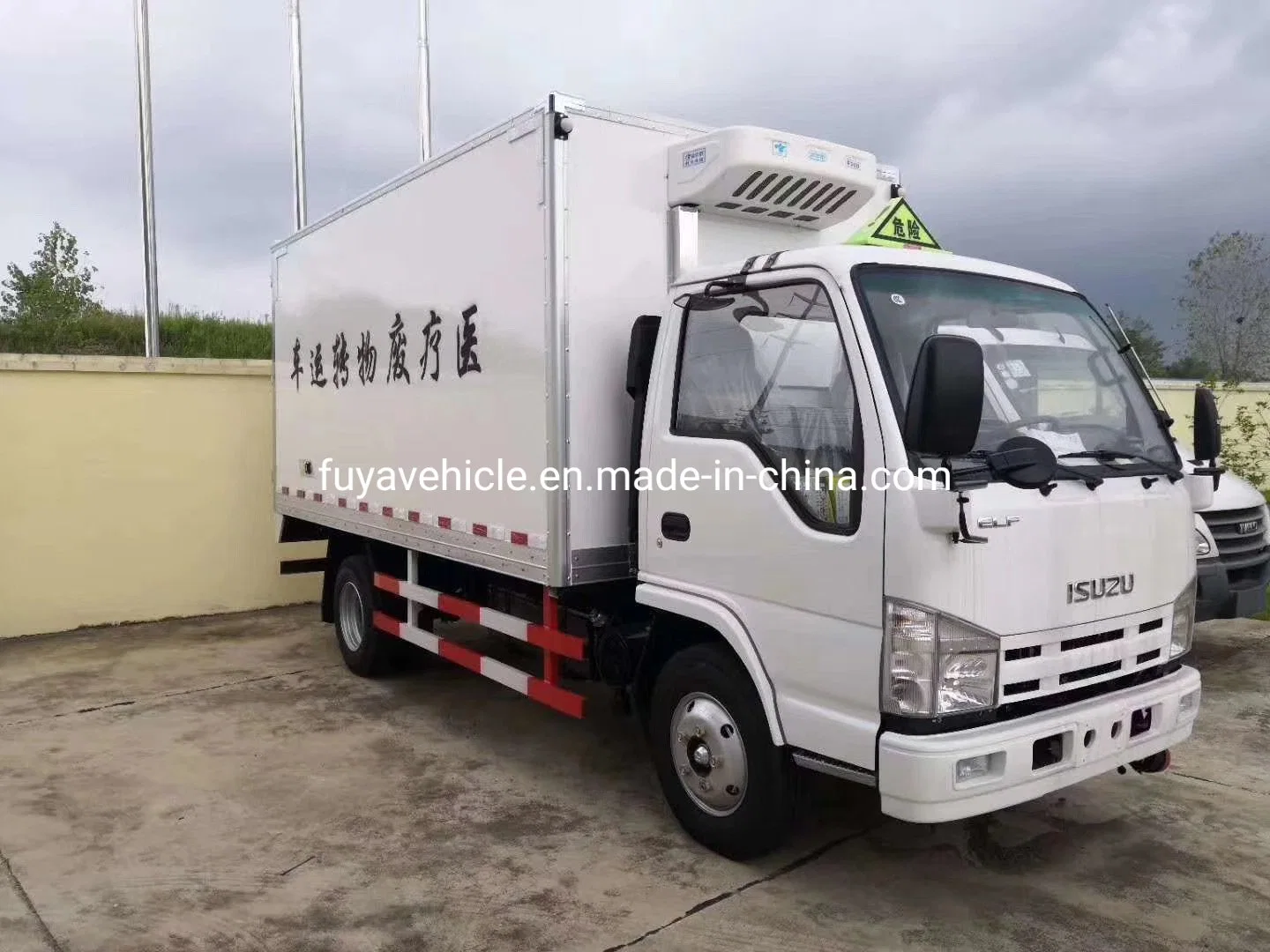 I Suzu 3.5 Tons 4X2 Medical Waste Transport Truck for Hospital Waste Delivery