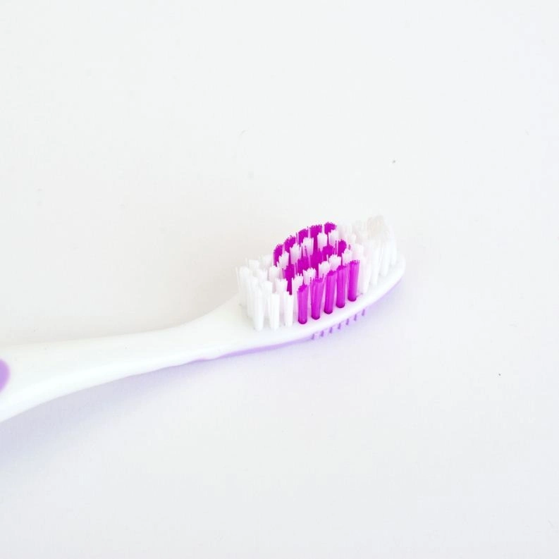 Professional Manufacture Competitive Price Three Sided Toothbrush