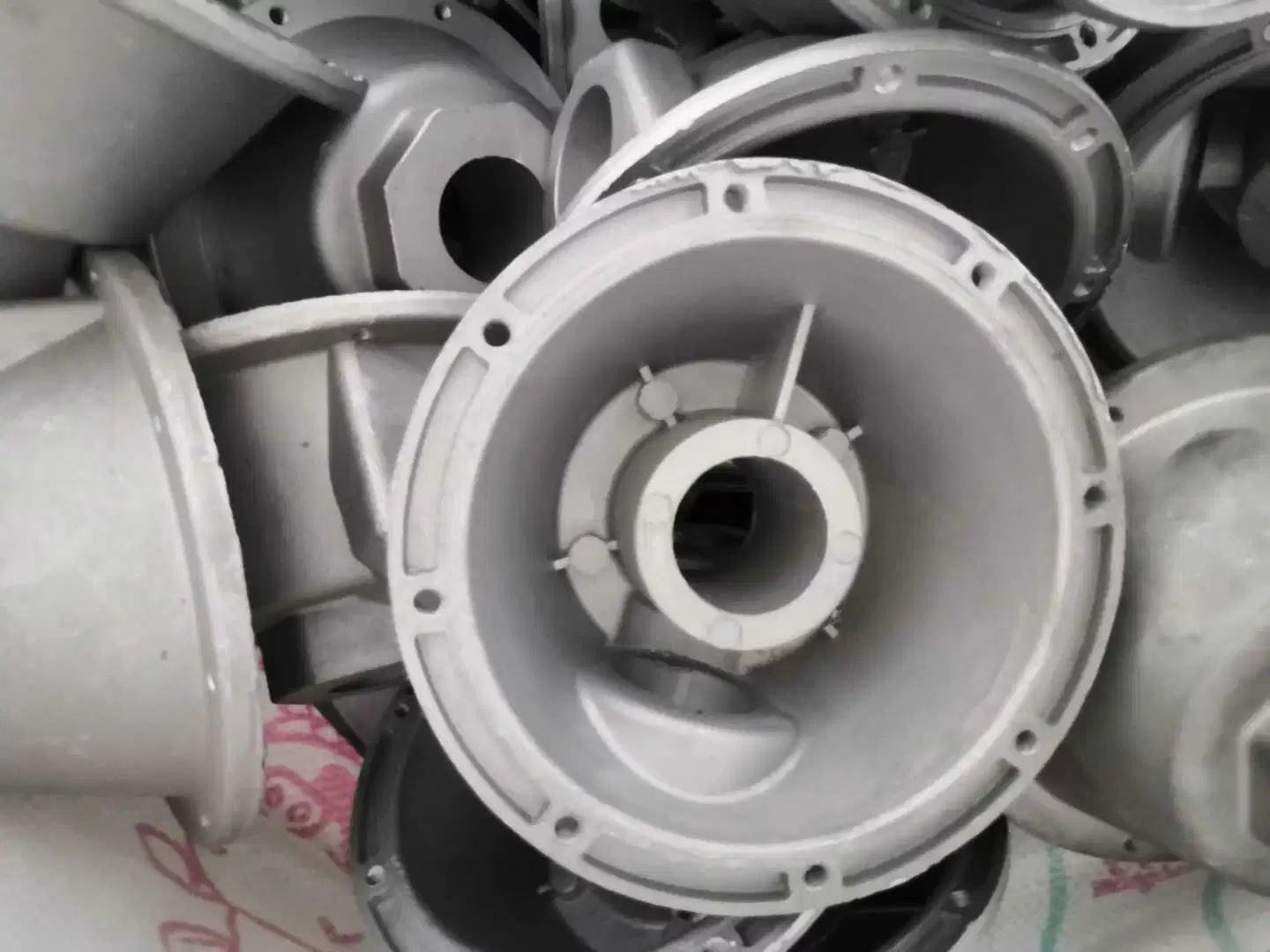 China proveedor fabricante de aleación de aluminio moldeado a presión personalizada