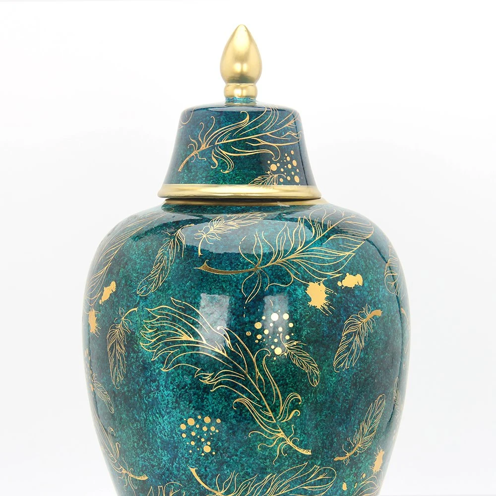 J061 European Style Ceramic Gold Feather Flower Jar Luxury Porcelain Decorative Green Ginger Jar Decoration for Home