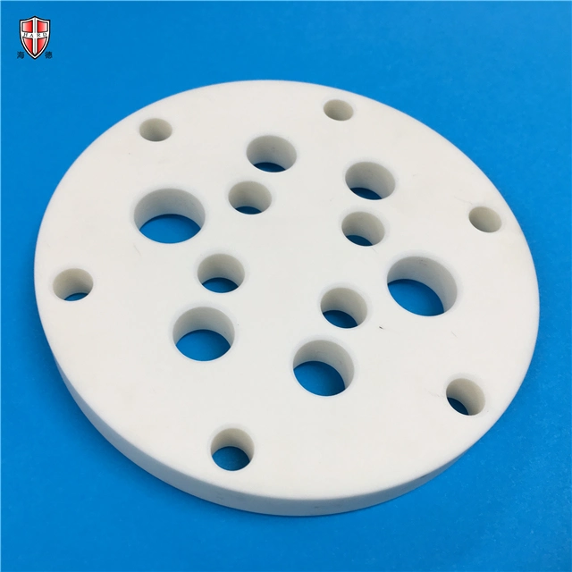 White Durable and Preservative Alumina Ceramic Plate Customized for Industry