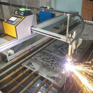 Máquinas de corte de plasma CNC portátil Precio con certificado CE