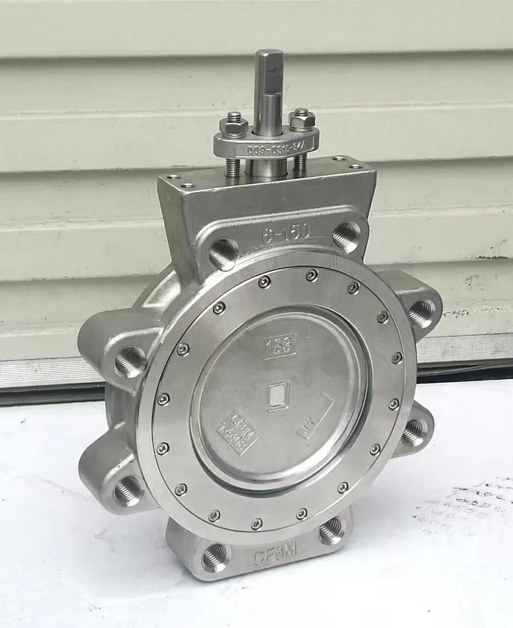 Casting Lug Type Pn 16 Butterfly Valve with Pinless Bell Brand in Tianjin