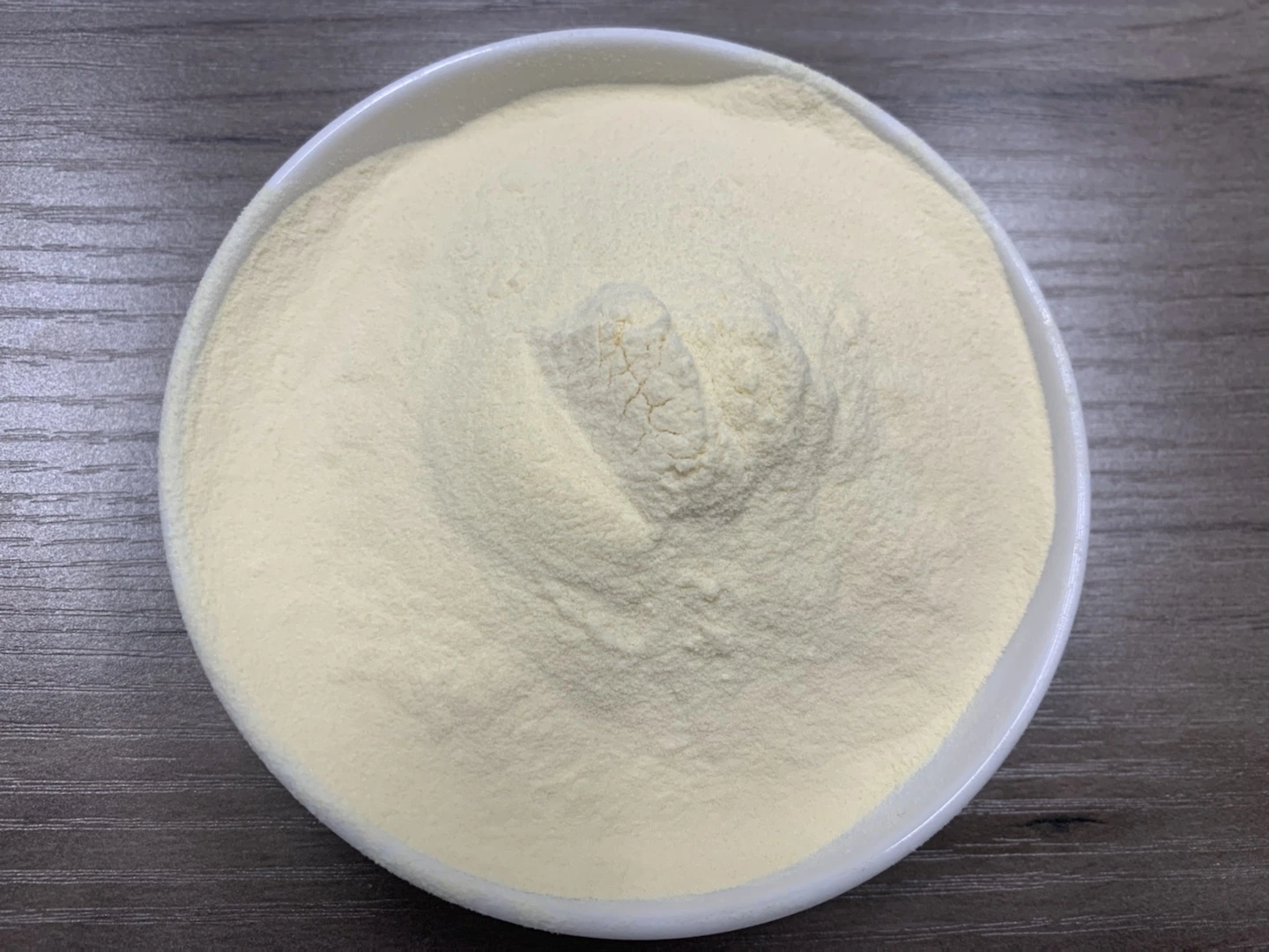 Fish Protein Powder Fertilizer CAS 9012-00-4 NPK 15-1-1 Yellow Powder